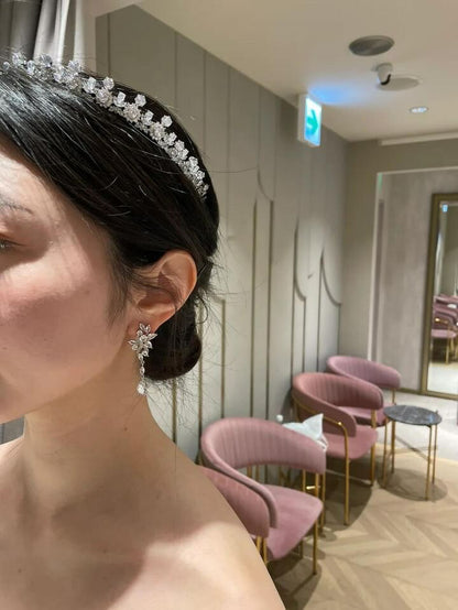 ピアス　イヤリング | キュービックジルコニア | シルバー | (BC-E64)【結婚式　アクセサリー　ピアス　イヤリング】