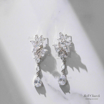 ピアス　イヤリング | キュービックジルコニア | シルバー | (BC-E64)【結婚式　アクセサリー　ピアス　イヤリング】