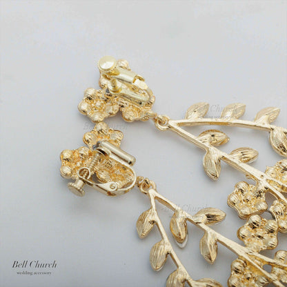 ピアス　イヤリング | ジルコニア | お花モチーフ | ゴールド | (BC-E70)【結婚式　アクセサリー　ピアス　イヤリング】