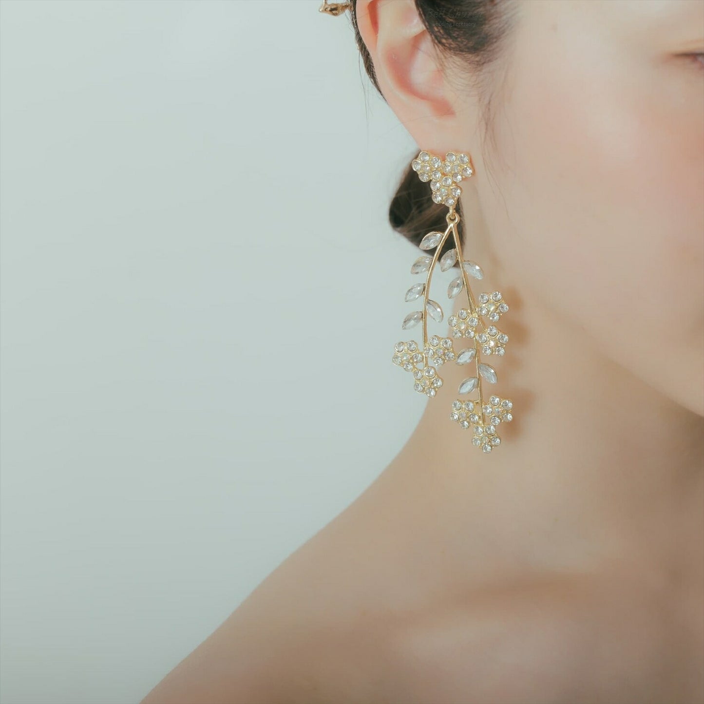 ピアス　イヤリング | ジルコニア | お花モチーフ | ゴールド | (BC-E70)【結婚式　アクセサリー　ピアス　イヤリング】