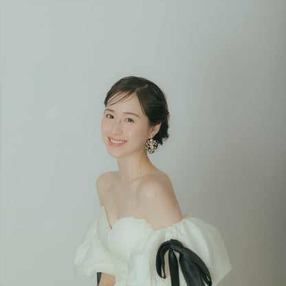 ピアス　イヤリング | 小枝アクセサリー | ジルコニア | お花モチーフ | ゴールド | (BC-E72)【結婚式　アクセサリー　ピアス　イヤリング】