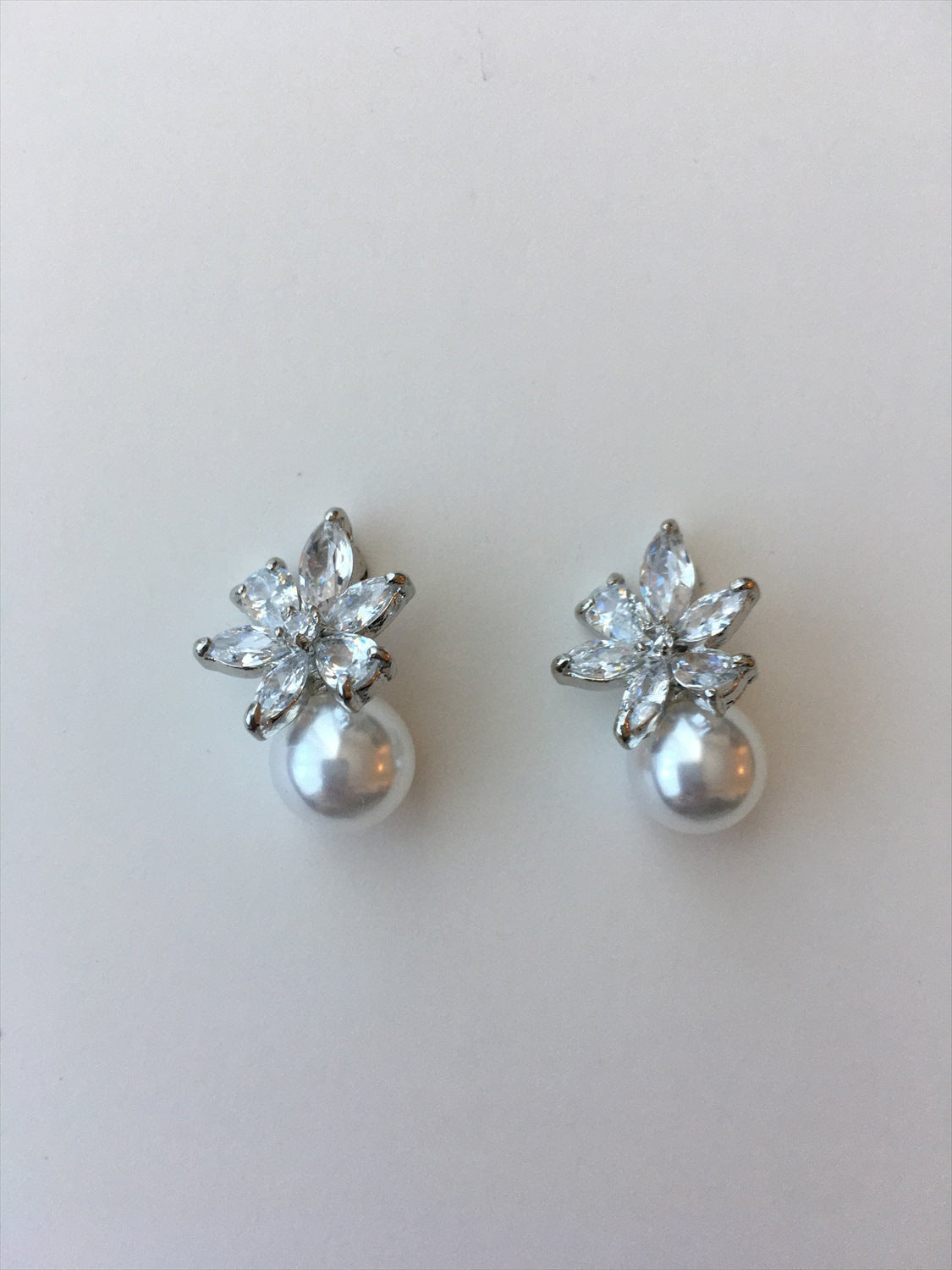 ウェディングピアス　イヤリング |パール キュービックジルコニア (BC-E7)【結婚式　アクセサリー　ピアス　イヤリング】