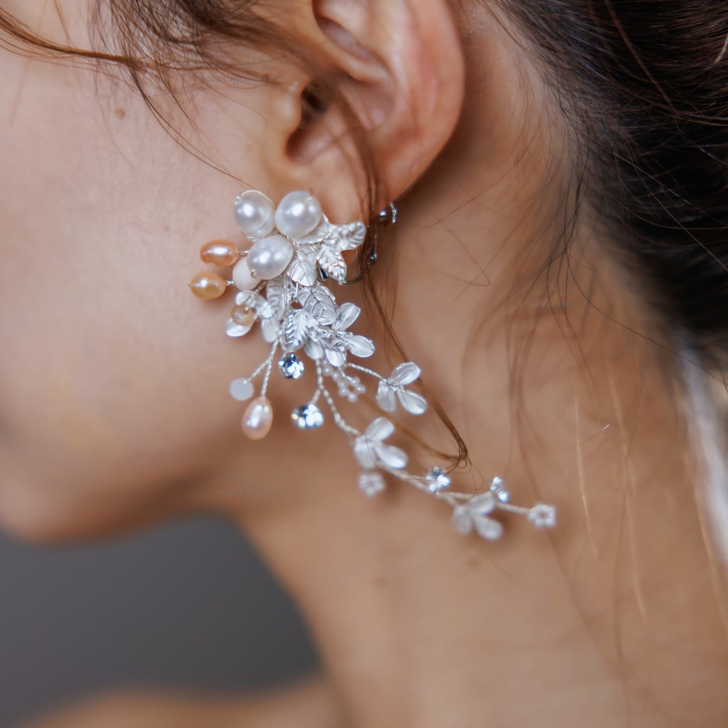 ピアス　イヤリング | 小枝アクセサリー | パール | リーフモチーフ | シルバー | (BC-E81)【結婚式　アクセサリー　ピアス　イヤリング】