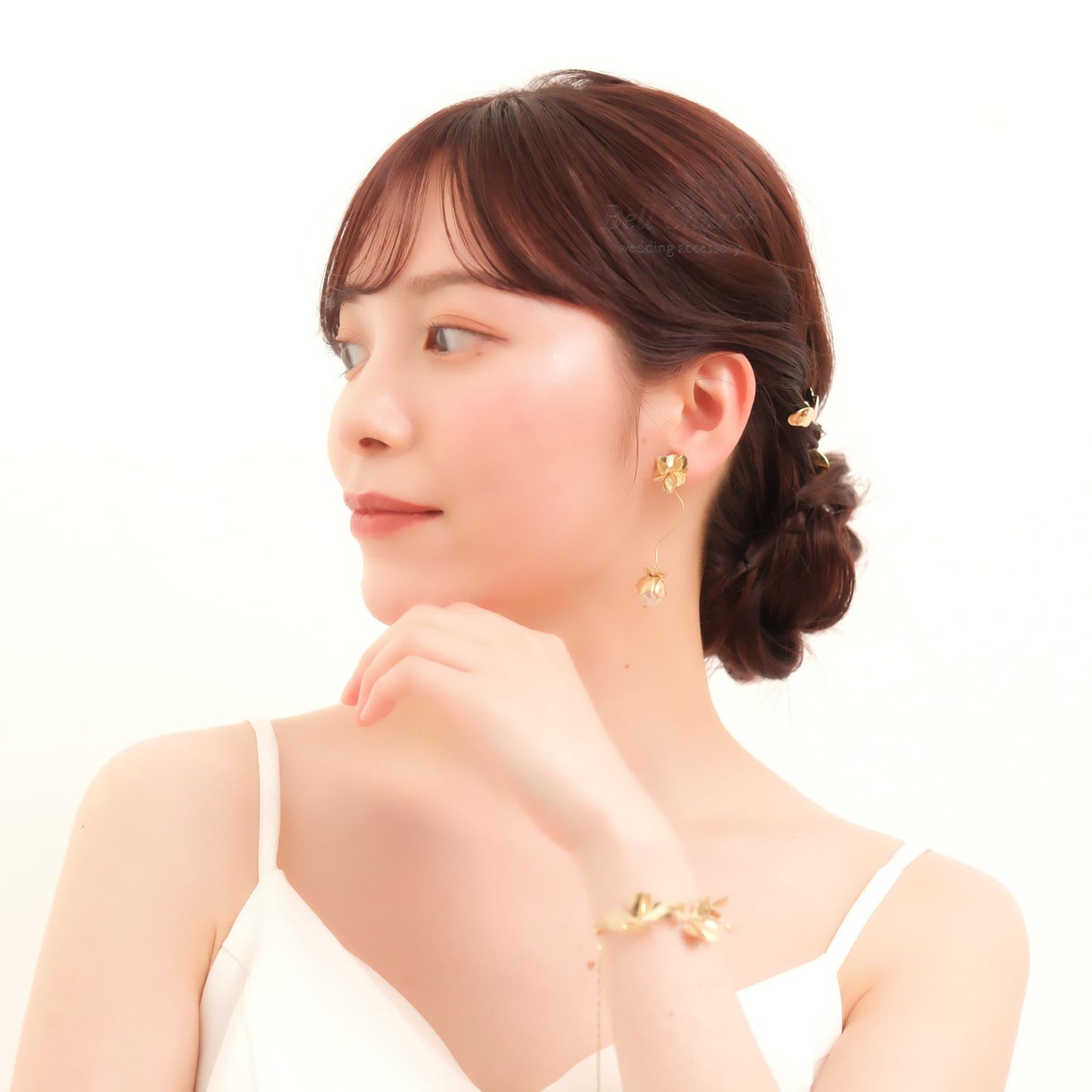 ウェディング ピアス イヤリング｜ニッケルフリー ロングピアス 揺れる メタル ペタル お花 リーフ パール ニュアンス 金属アレルギー｜ゴールド (BC-E83)【結婚式　アクセサリー　ピアス】
