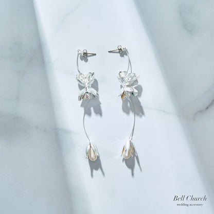 ウェディング ピアス イヤリング｜ニッケルフリー ロングピアス 揺れる メタル ペタル お花 リーフ パール チタンポスト ニュアンス 金属アレルギー｜シルバー (BC-E86)【結婚式　アクセサリー　ピアス　イヤリング】
