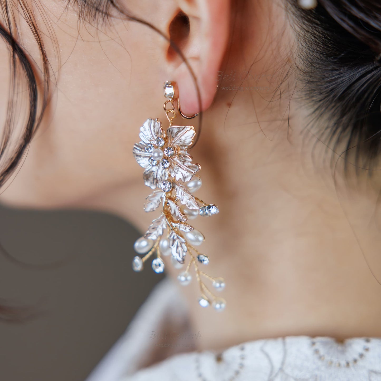 ウェディングピアス イヤリング｜ラインストーン パール｜フラワー お花モチーフ｜ゴールド(BC-E91)【結婚式　アクセサリー　ピアス　イヤリング】