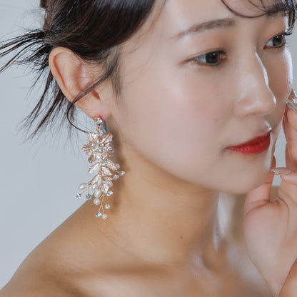 ウェディングピアス イヤリング｜ラインストーン パール｜フラワー お花モチーフ｜ゴールド(BC-E91)【結婚式　アクセサリー　ピアス　イヤリング】