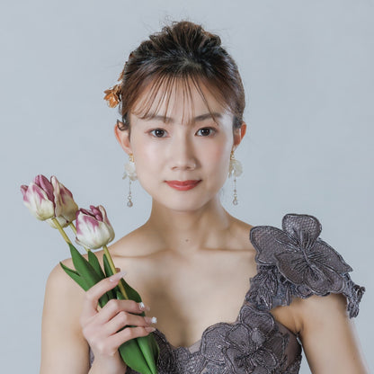 ブライダルピアス イヤリング｜パール｜お花 フラワーモチーフ｜ゴールド×ホワイト(BC-E95)【結婚式　アクセサリー　ピアス　イヤリング】