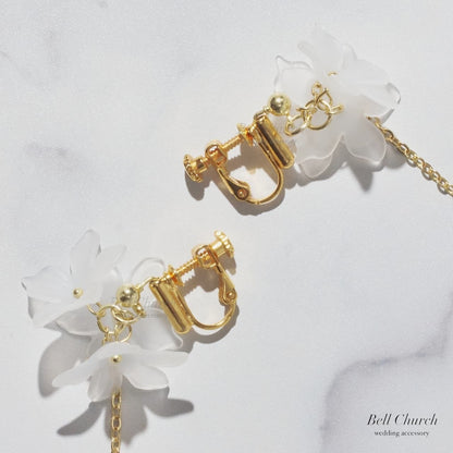 ウエディングピアス イヤリング｜お花 フラワーモチーフ｜ゴールド×ホワイト(BC-E97)【結婚式　アクセサリー　ピアス　イヤリング】