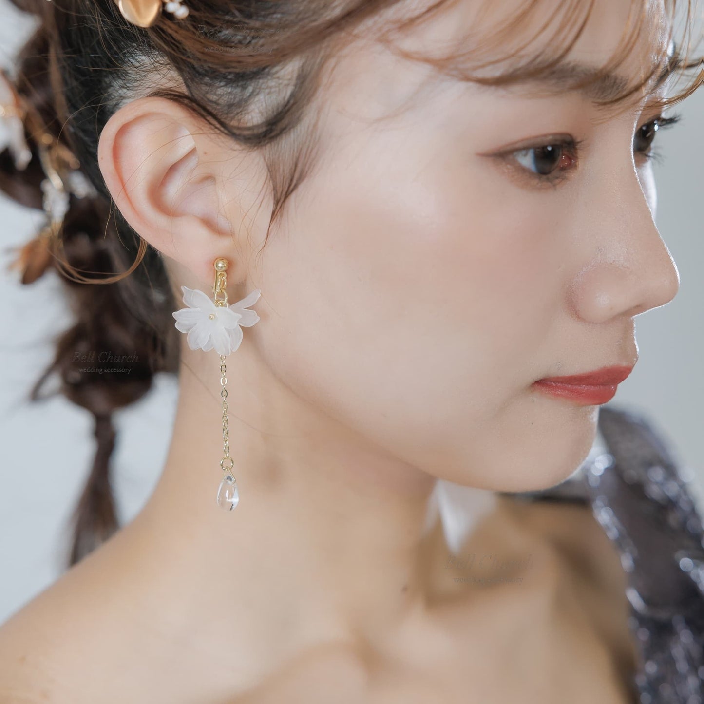 ウエディングピアス イヤリング｜お花 フラワーモチーフ｜ゴールド×ホワイト(BC-E97)【結婚式　アクセサリー　ピアス　イヤリング】