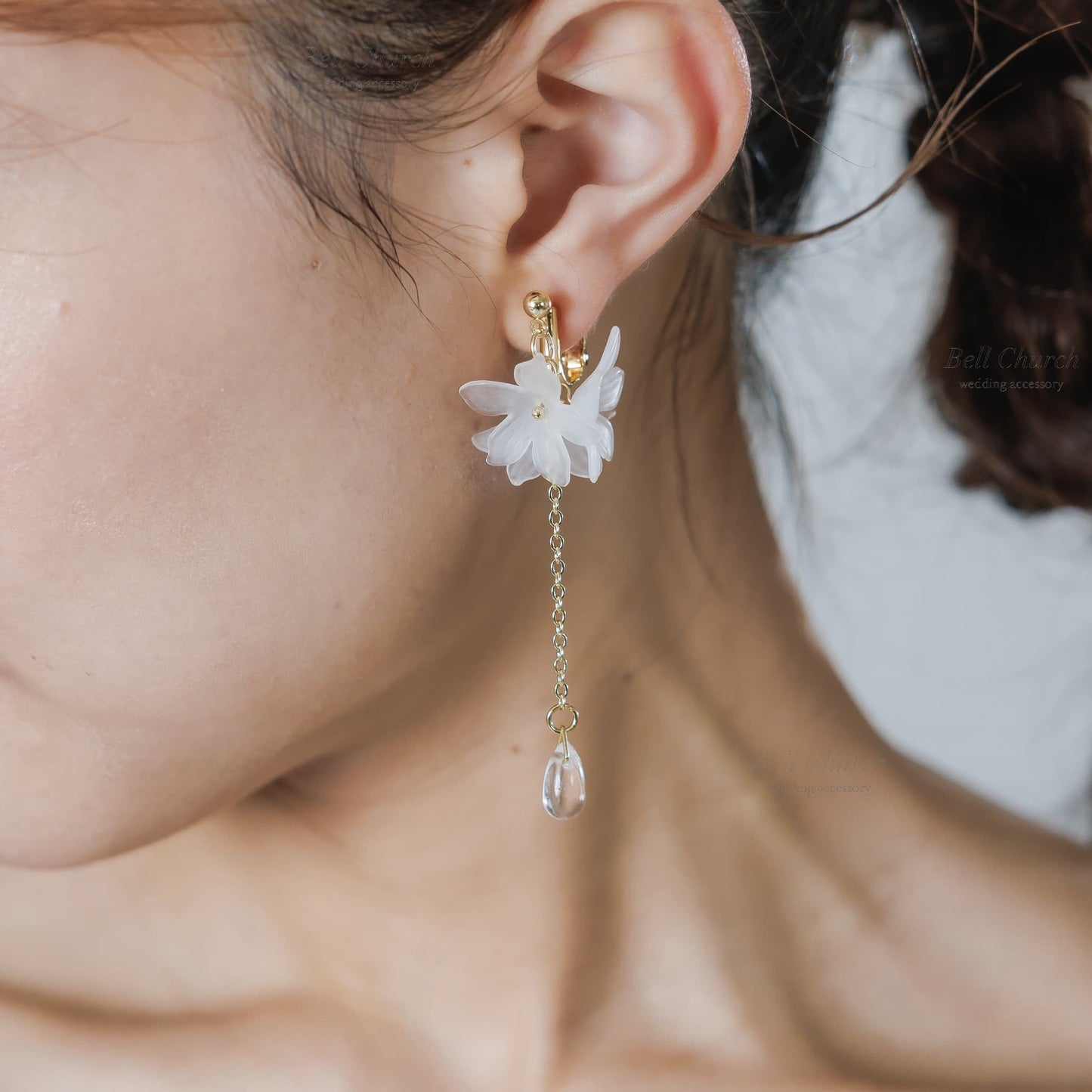 ウエディングピアス イヤリング｜お花 フラワーモチーフ｜ゴールド×ホワイト(BC-E97)【結婚式　アクセサリー　ピアス　イヤリング】