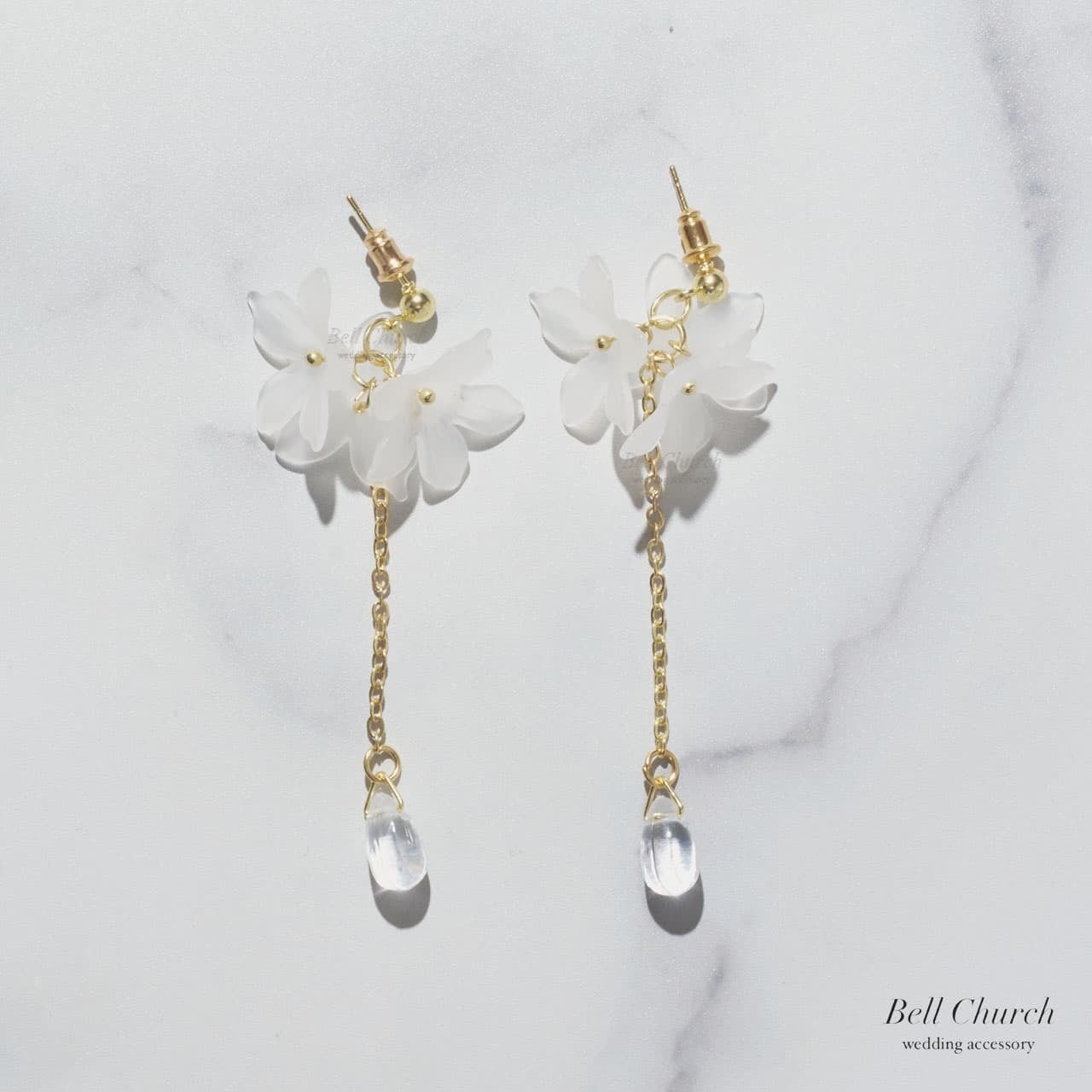 ウエディングピアス イヤリング｜お花 フラワーモチーフ｜ゴールド×ホワイト(BC-E97)【結婚式　アクセサリー　ピアス　イヤリング】