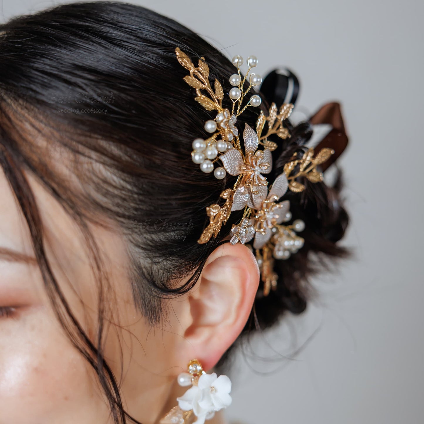 ヘアコーム パール フラワー(お花)モチーフ リーフ(葉っぱ) (BC-H13)｜ブライダルアクセサリー【結婚式　アクセサリー　ヘッドドレス　ヘアアクセサリー】