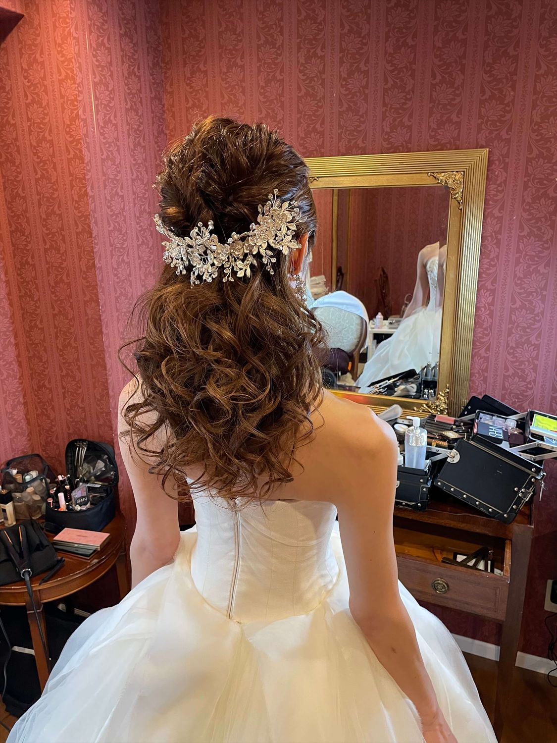 ヘッドドレス フラワーリーフ ビジュー シルバー (BC-H15)｜ウェディングアクセサリー【結婚式　アクセサリー　ヘッドドレス　ヘアアクセサリー】