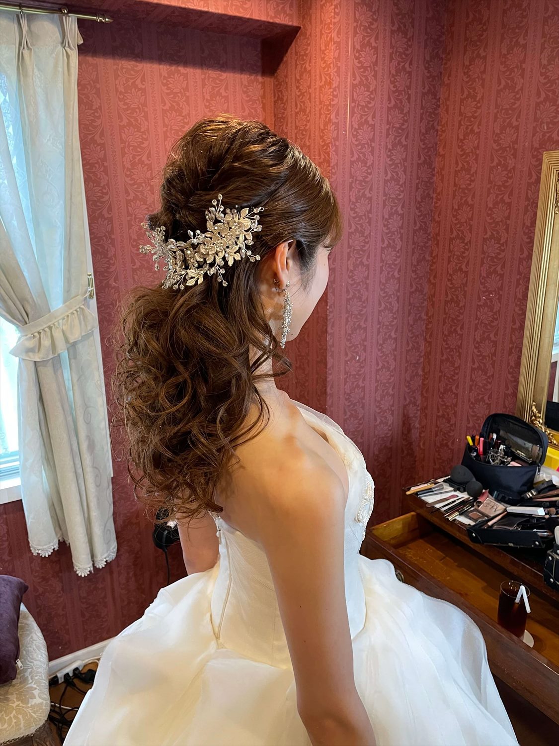 ヘッドドレス フラワーリーフ ビジュー シルバー (BC-H15)｜ウェディングアクセサリー【結婚式　アクセサリー　ヘッドドレス　ヘアアクセサリー】