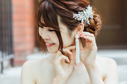 ヘッドドレス お花モチーフ ビーズ & ビジュー シルバー (BC-H17)｜ウェディングアクセサリー【結婚式　アクセサリー　ヘッドドレス　ヘアアクセサリー】