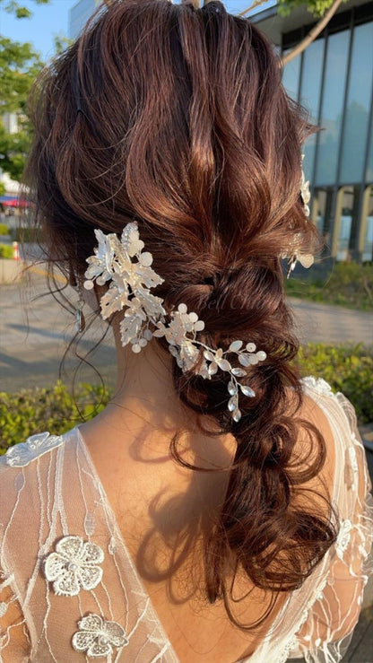 ヘッドドレス お花モチーフ ビーズ & ビジュー シルバー (BC-H17)｜ウェディングアクセサリー【結婚式　アクセサリー　ヘッドドレス　ヘアアクセサリー】