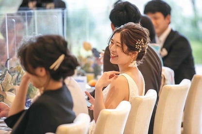 ヘアコーム　小枝ヘッドドレス　ラインストーン　ゴールド (BC-H27)｜ブライダルアクセサリー【結婚式　アクセサリー　ヘッドドレス　ヘアアクセサリー】