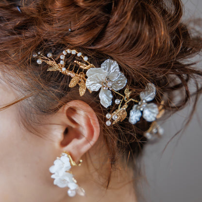 カチューム お花モチーフ コーム (BC-H33)｜ウェディングカチューシャ【結婚式　アクセサリー　ヘッドドレス　ヘアアクセサリー】