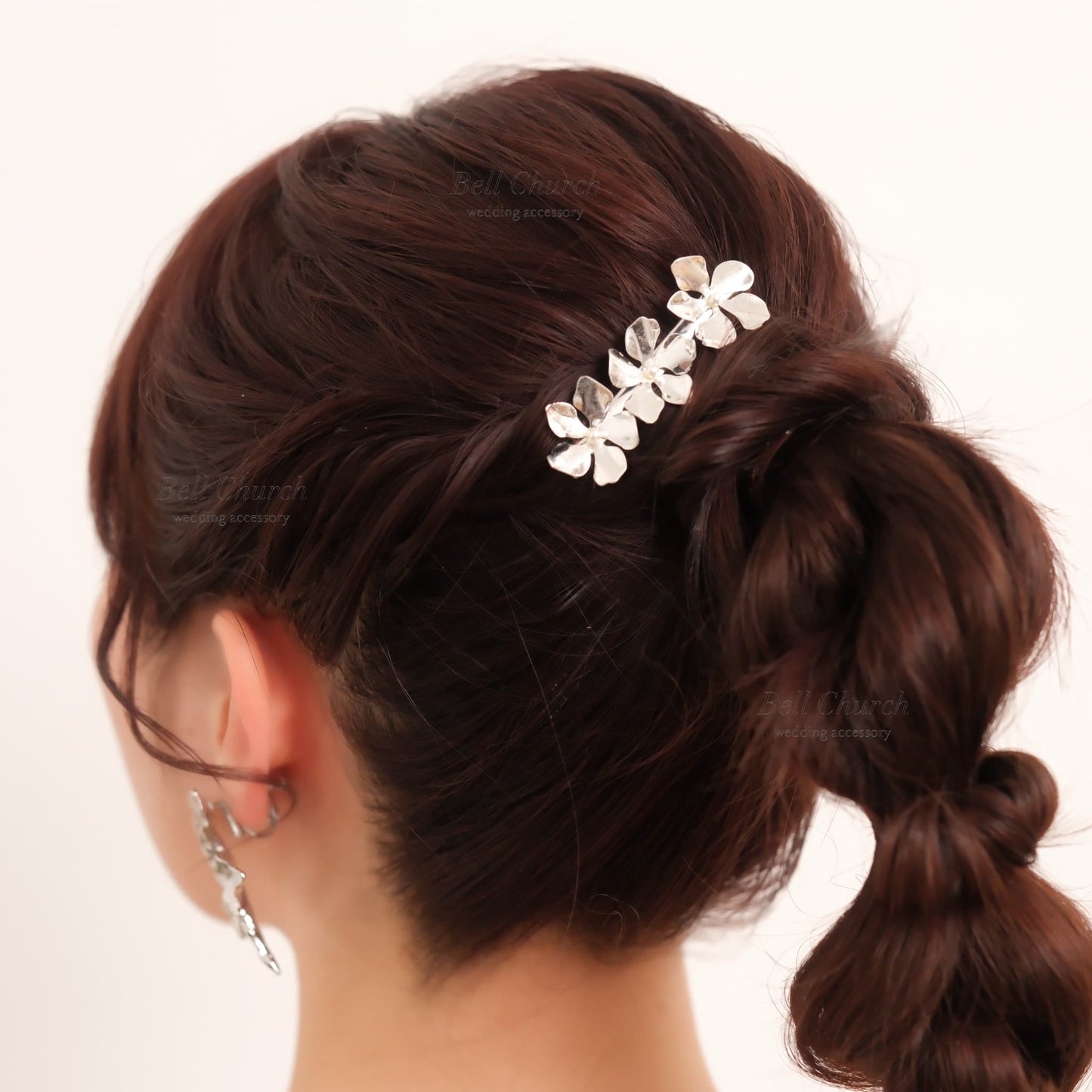 ブライダル ヘアクリップ パール フラワーお花 メタル ニュアンス｜シルバー (BC-H71)【結婚式　アクセサリー　ヘアクリップ　ヘアアクセサリー】