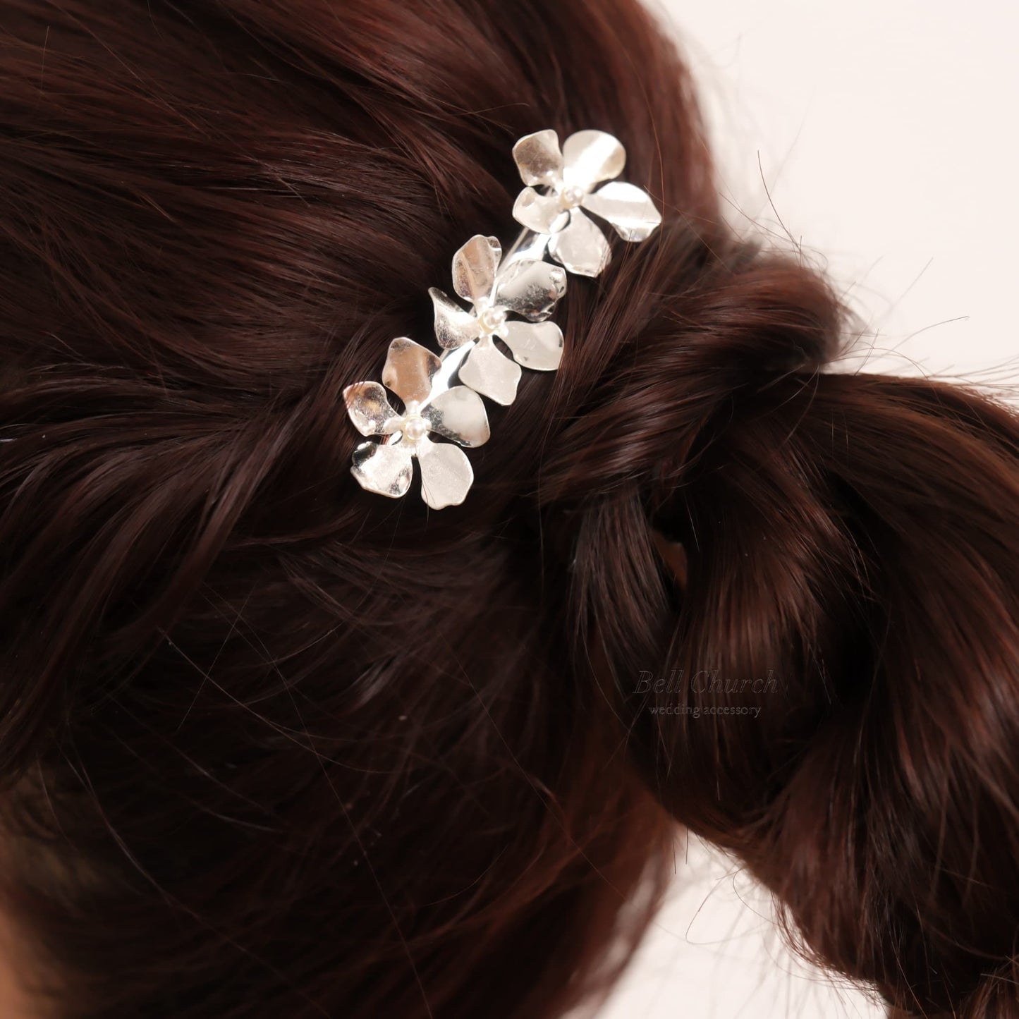 ブライダル ヘアクリップ パール フラワーお花 メタル ニュアンス｜シルバー (BC-H71)【結婚式　アクセサリー　ヘアクリップ　ヘアアクセサリー】