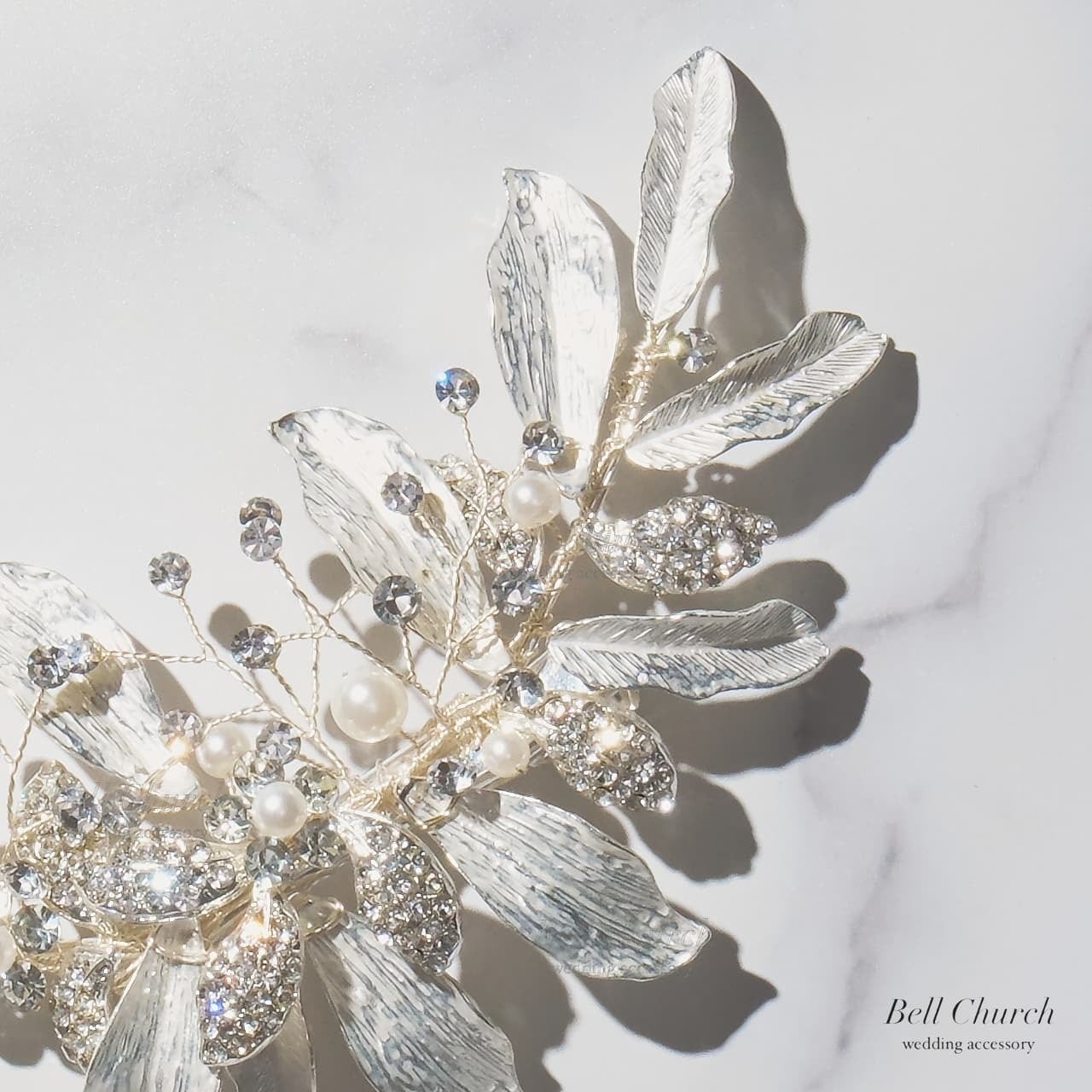 ブライダル ヘアクリップ｜ジルコニア ラインストーン パール ｜リーフ 葉っぱモチーフ｜シルバー (BC-H72)【結婚式　アクセサリー　ヘッドドレス　ヘアアクセサリー】
