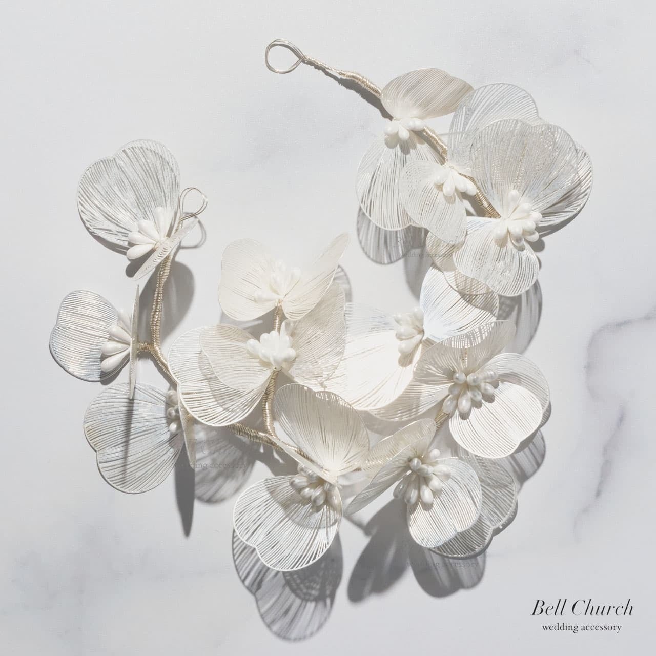 ヘッドドレス｜お花 フラワーモチーフ｜シルバー (BC-H81)【結婚式　アクセサリー　ヘッドドレス　ヘアアクセサリー】
