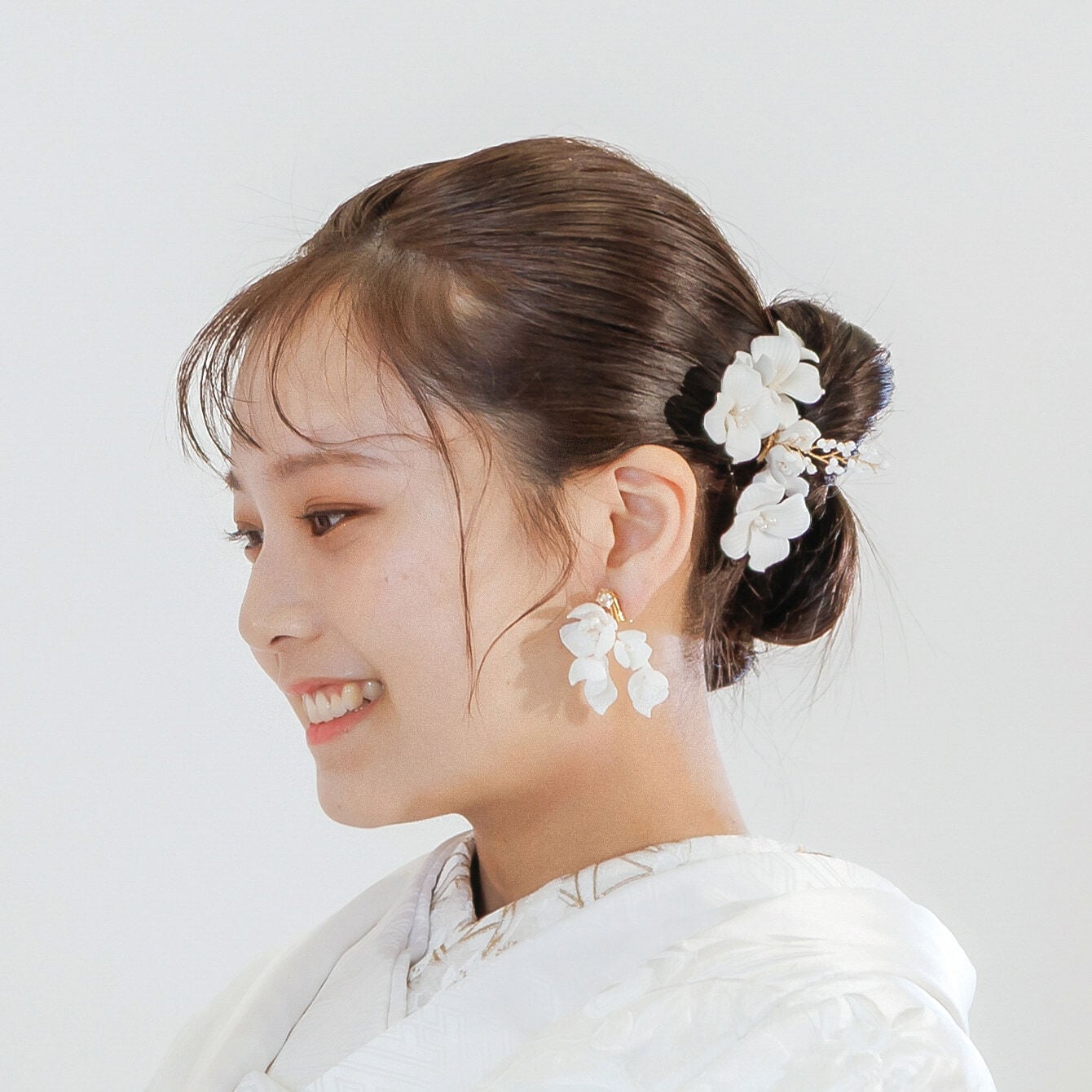 ヘッドピース 5点セット｜パール｜お花 フラワーモチーフ｜シルバー×ホワイト(BC-H87)【結婚式　アクセサリー　ヘッドピース　ヘアアクセサリー】