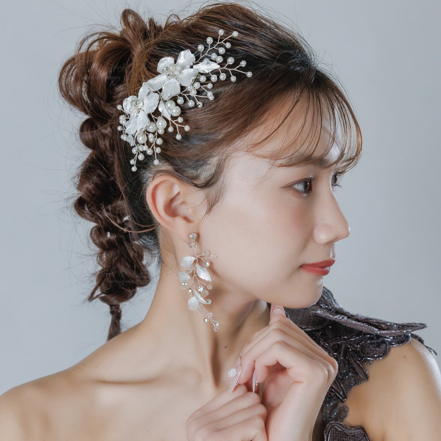 ウエディング ヘアコーム｜パール ビジュー｜お花 フラワーモチーフ｜葉っぱ リーフモチーフ｜シルバー(BC-H88)【結婚式　アクセサリー　ヘッドドレス　ヘアアクセサリー】