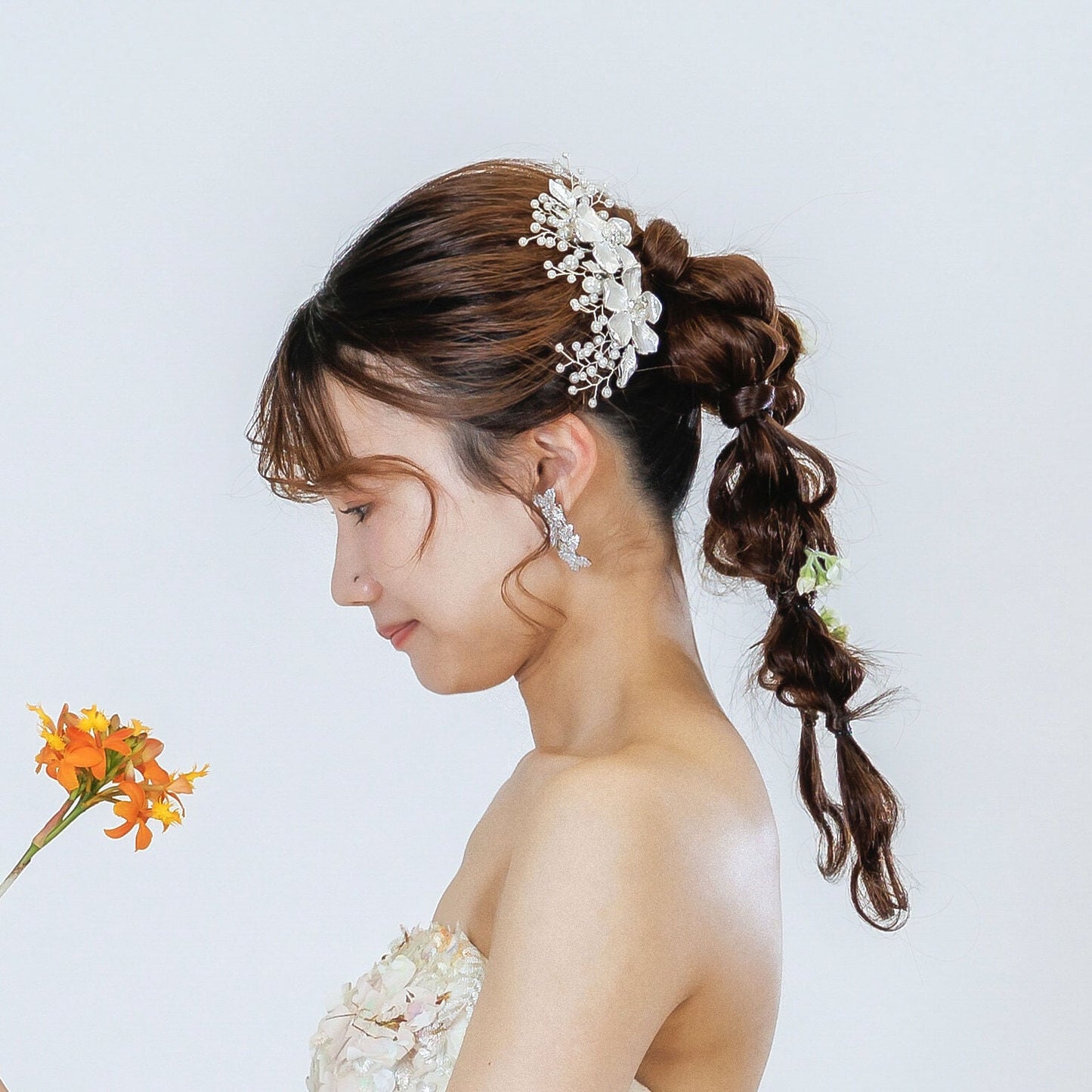 ウエディング ヘアコーム｜パール ビジュー｜お花 フラワーモチーフ｜葉っぱ リーフモチーフ｜シルバー(BC-H88)【結婚式　アクセサリー　ヘッドドレス　ヘアアクセサリー】
