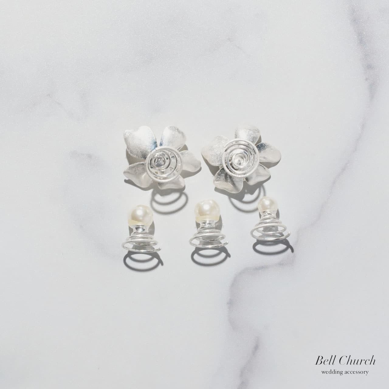 ヘアーチャーム メタル フラワー 花 パール 5個セット｜シルバー(BC-H93)【結婚式　アクセサリー　ヘアチャーム　ヘアアクセサリー】