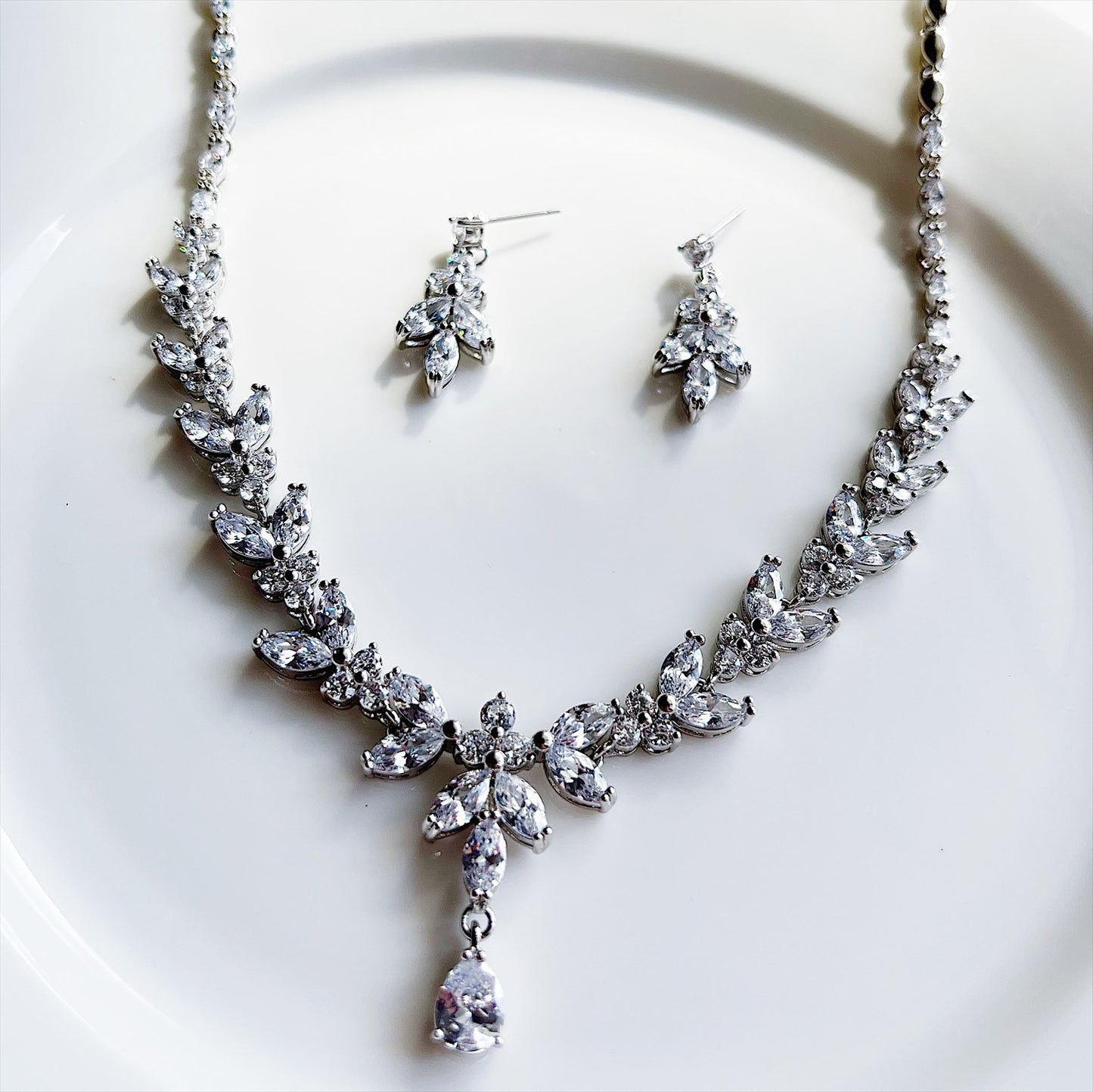 ネックレス & ピアス / イヤリング 2点セット (BC-PN6)｜ウェディングアクセサリー【結婚式　アクセサリー　ピアス　イヤリング　ネックレス】