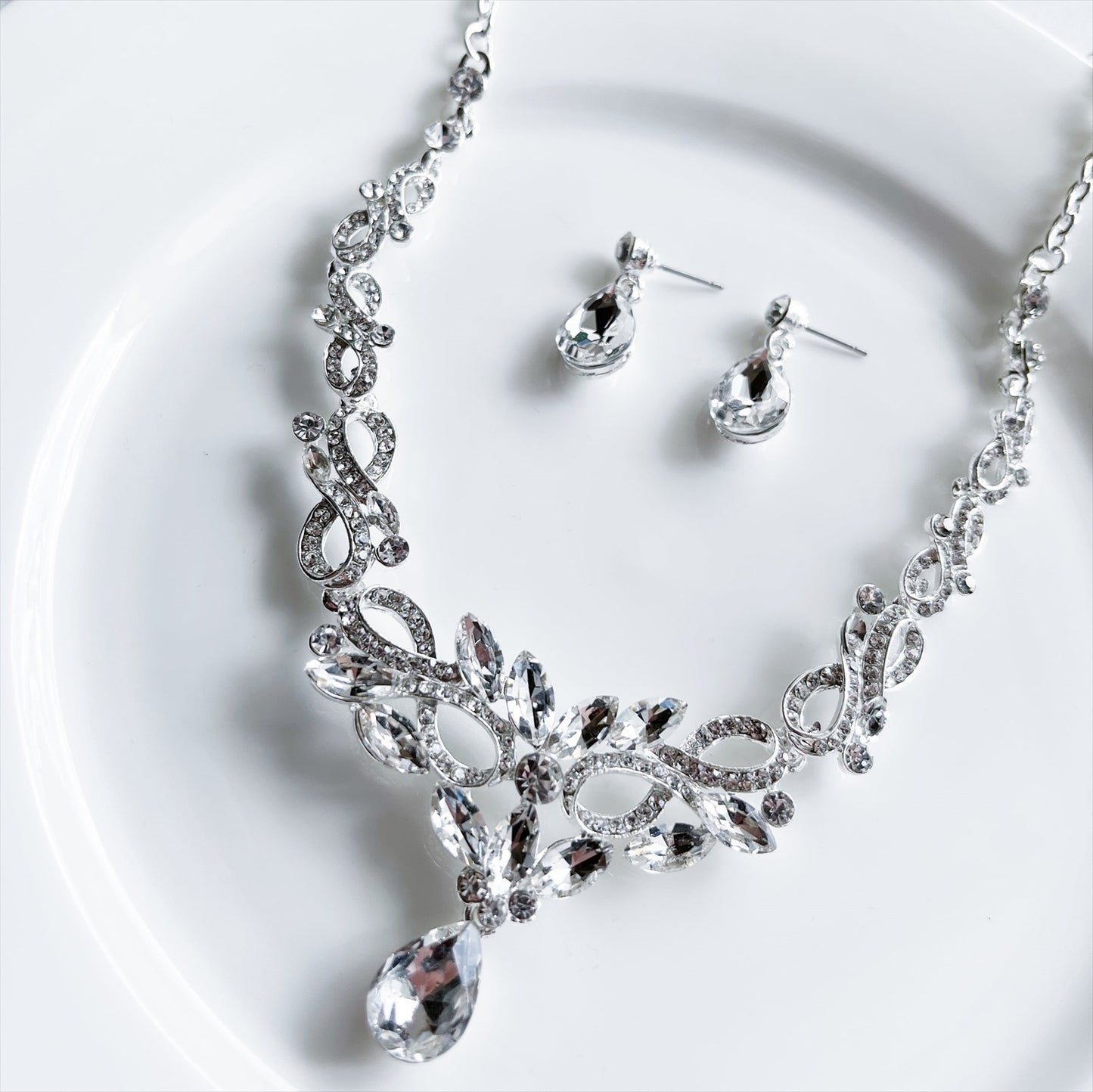 ネックレス & ピアス / イヤリング 2点セット  (BC-PN8)｜ウェディングアクセサリー【結婚式　アクセサリー　ピアス　イヤリング　ネックレス】