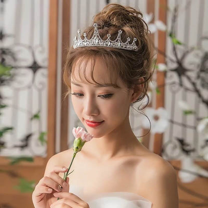 ウェディングティアラ キュービックジルコニア クリスタル クラウン(BC-T11)｜ウェディングアクセサリー【結婚式　アクセサリー　ティアラ　ヘッドドレス　ヘアアクセサリー】