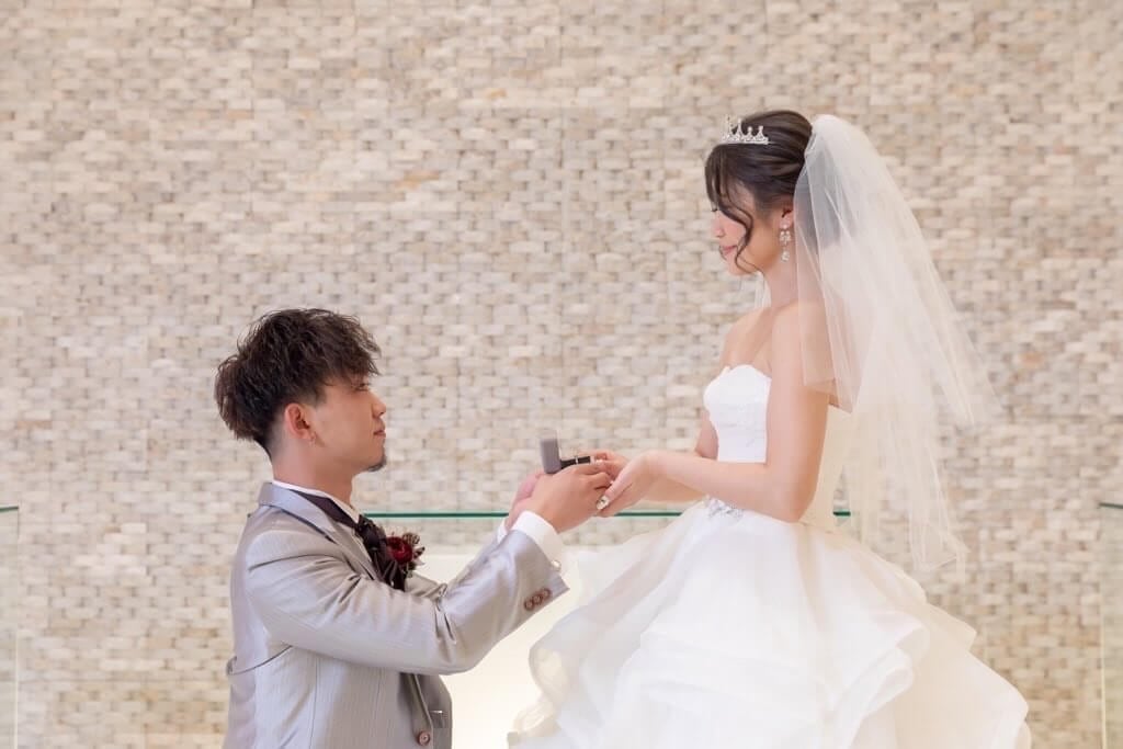 ウェディングティアラ キュービックジルコニア クリスタル クラウン(BC-T11)｜ウェディングアクセサリー【結婚式　アクセサリー　ティアラ　ヘッドドレス　ヘアアクセサリー】