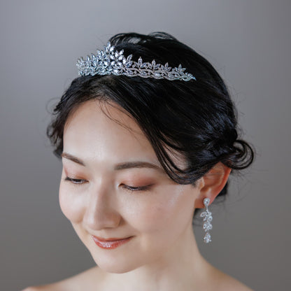 ティアラ | キュービックジルコニア | シルバー | (BC-T18)【結婚式　アクセサリー　ティアラ　ヘッドドレス　ヘアアクセサリー】