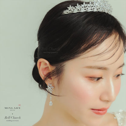 ティアラ | キュービックジルコニア | シルバー | (BC-T18)【結婚式　アクセサリー　ティアラ　ヘッドドレス　ヘアアクセサリー】