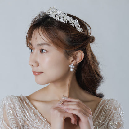 ティアラ｜ジルコニア パール｜葉っぱ リーフモチーフ｜シルバー(BC-T21)【結婚式　アクセサリー　ティアラ　ヘッドドレス　ヘアアクセサリー】