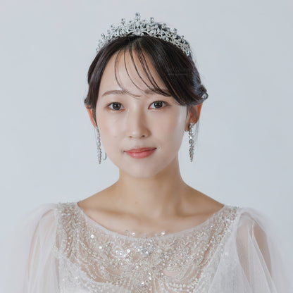 ウエディングティアラ｜ジルコニア｜お花 フラワーモチーフ｜シルバー(BC-T22)【結婚式　アクセサリー　ティアラ　ヘッドドレス　ヘアアクセサリー】