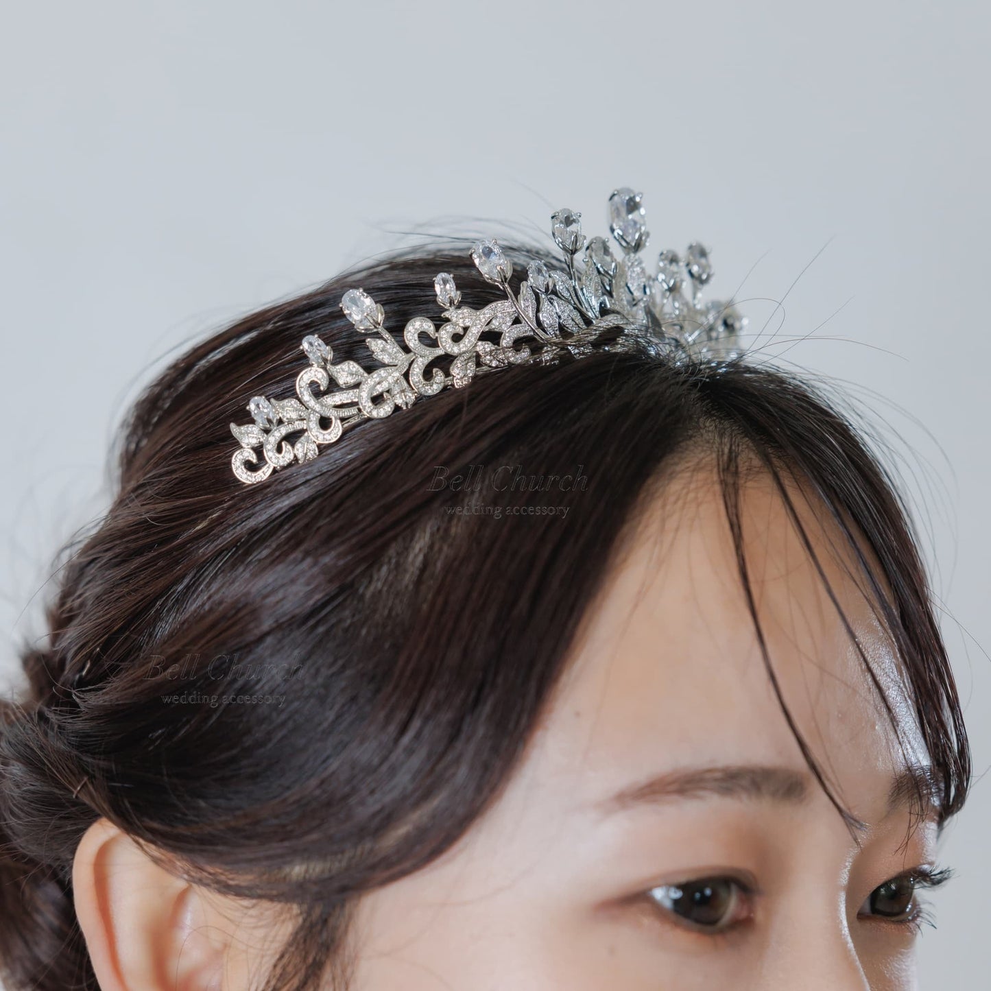 ウエディングティアラ｜ジルコニア｜お花 フラワーモチーフ｜シルバー(BC-T22)【結婚式　アクセサリー　ティアラ　ヘッドドレス　ヘアアクセサリー】