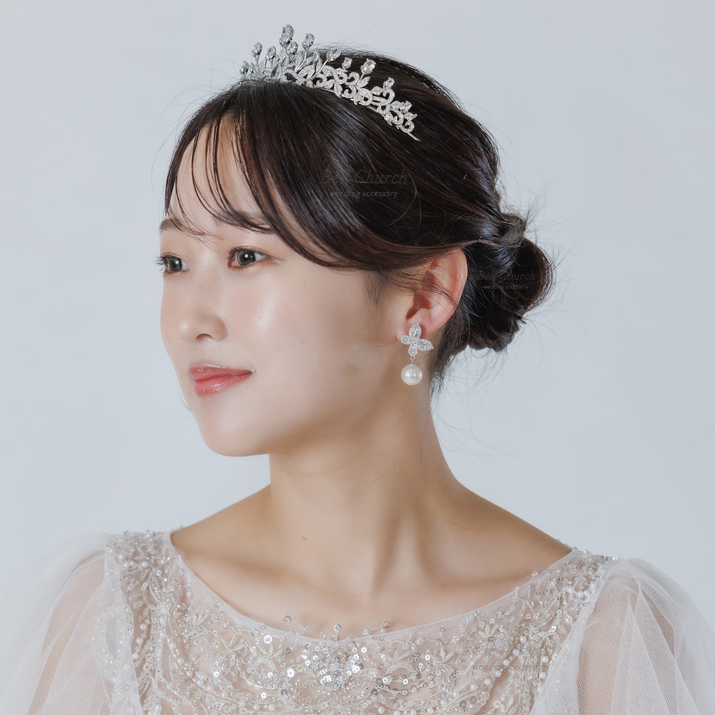 ウエディングティアラ｜ジルコニア｜お花 フラワーモチーフ｜シルバー(BC-T22)【結婚式　アクセサリー　ティアラ　ヘッドドレス　ヘアアクセサリー】