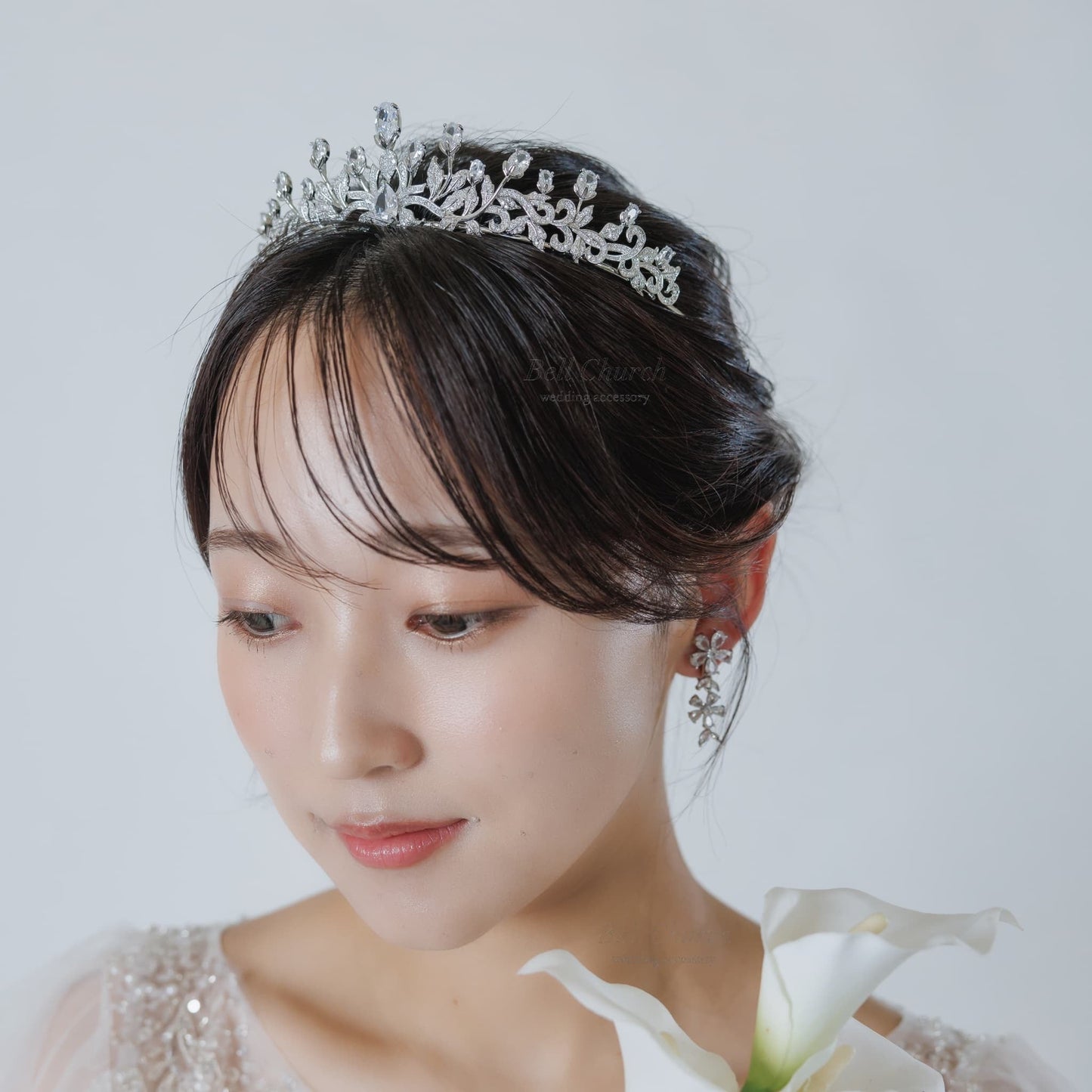 ウエディングティアラ｜ジルコニア｜お花 フラワーモチーフ｜シルバー(BC-T22)【結婚式　アクセサリー　ティアラ　ヘッドドレス　ヘアアクセサリー】