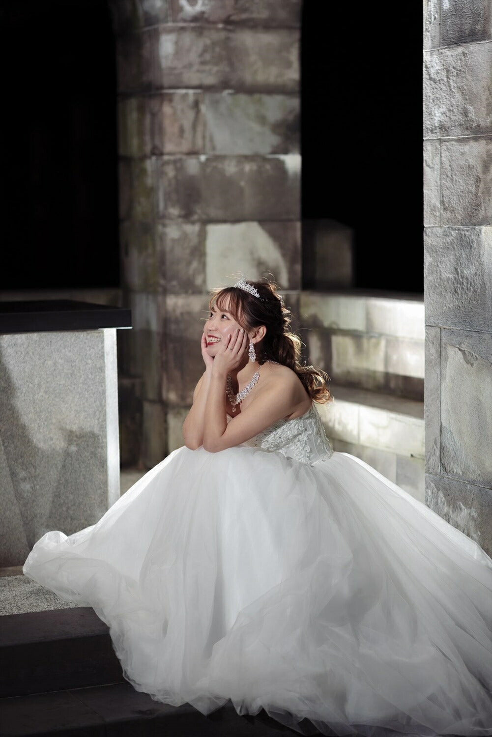 ウェディングティアラ キュービックジルコニア (BC-T2)｜ウェディングアクセサリー【結婚式　アクセサリー　ティアラ　ヘッドドレス　ヘアアクセサリー】