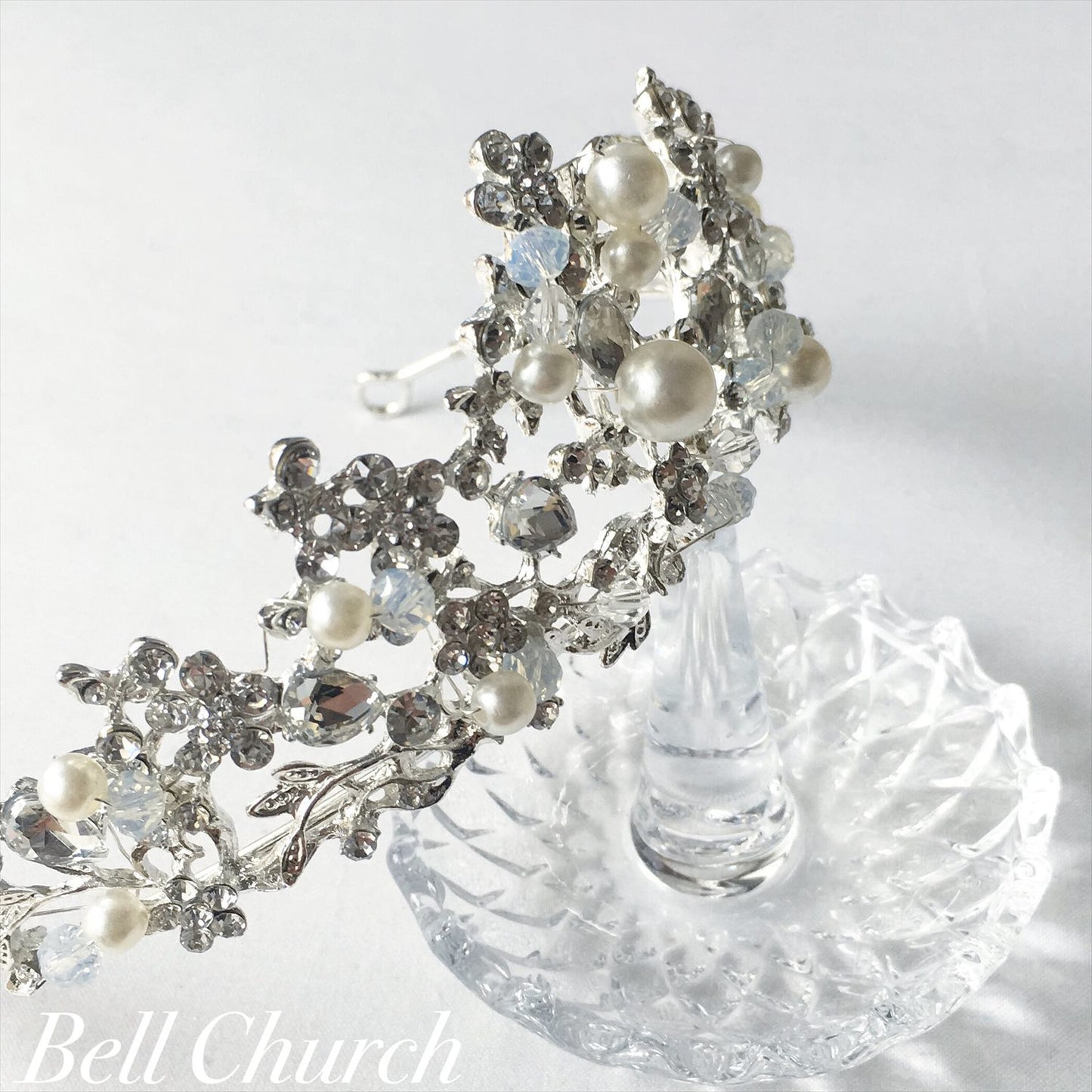 ウェディングティアラ パール キュービックジルコニア クリスタル (BC-T6)｜ウェディングアクセサリー【結婚式　アクセサリー　ティアラ　ヘッドドレス　ヘアアクセサリー】