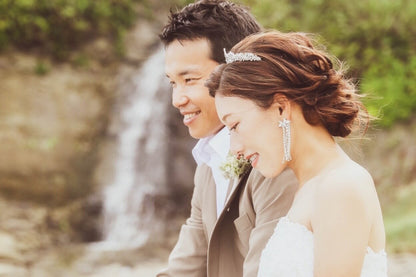 ウェディングティアラ キュービックジルコニア (BC-T7)｜ブライダルアクセサリー【結婚式　アクセサリー　ティアラ　ヘッドドレス　ヘアアクセサリー】