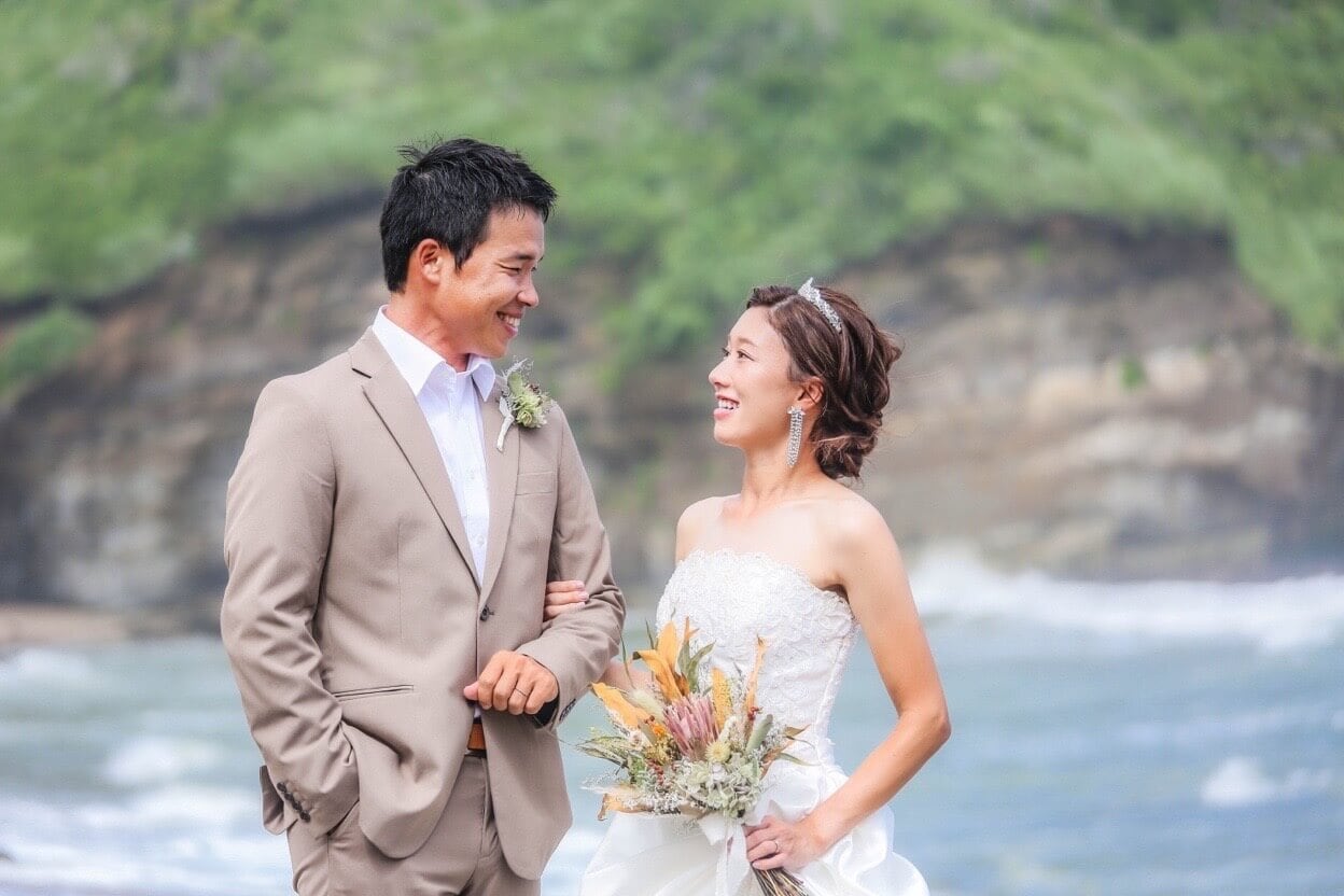 ウェディングティアラ キュービックジルコニア (BC-T7)｜ブライダルアクセサリー【結婚式　アクセサリー　ティアラ　ヘッドドレス　ヘアアクセサリー】