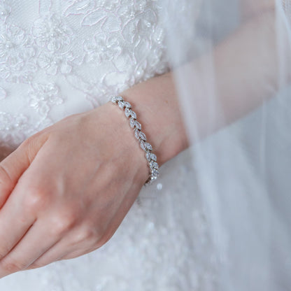 ウェディングブレスレット クリスタル (BC-W3)【結婚式　アクセサリー　ブレスレット】