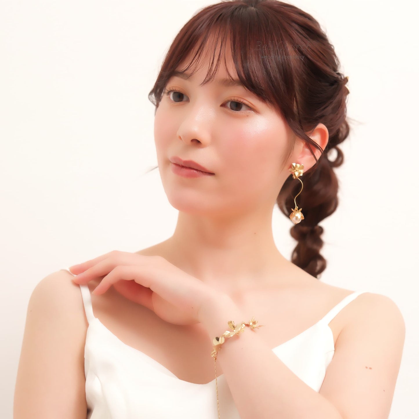 ウェディング ブレスレット｜ニッケルフリー フラワー リーフ メタル チェーンブレスレット レディース アジャスター ニュアンス 金属アレルギー｜ゴールド (BC-W4)【結婚式　アクセサリー　ブレスレット】