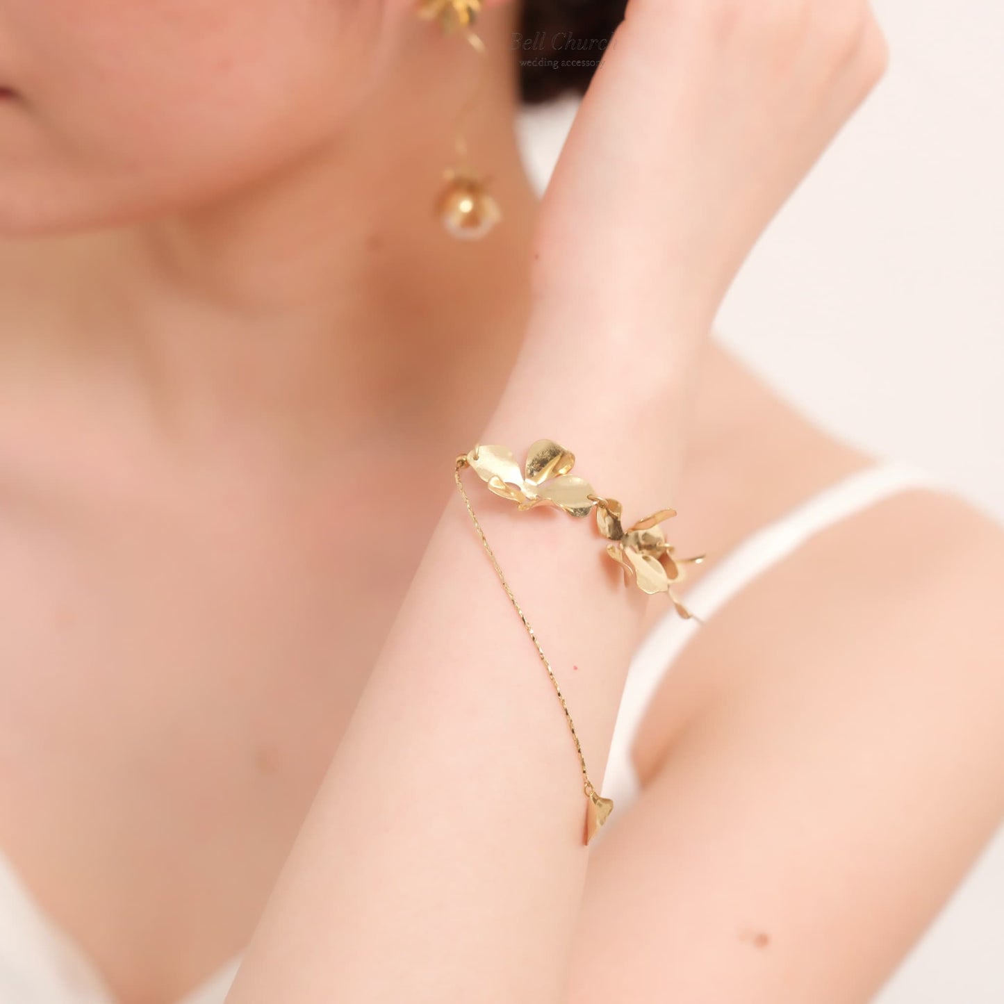 ウェディング ブレスレット｜ニッケルフリー フラワー リーフ メタル チェーンブレスレット レディース アジャスター ニュアンス 金属アレルギー｜ゴールド (BC-W4)【結婚式　アクセサリー　ブレスレット】