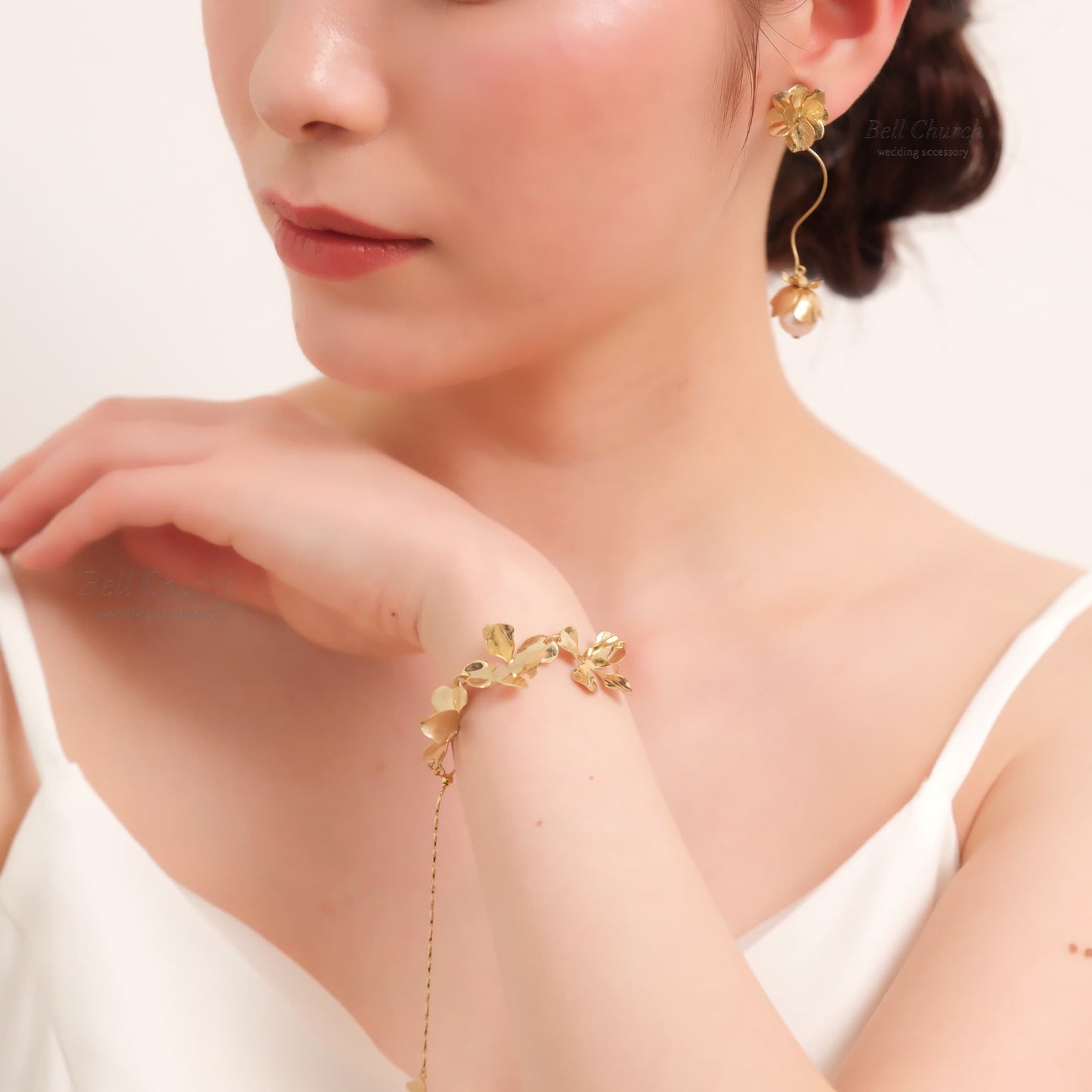 ウェディング ブレスレット｜ニッケルフリー フラワー リーフ メタル チェーンブレスレット レディース アジャスター ニュアンス 金属アレルギー｜ゴールド (BC-W4)【結婚式　アクセサリー　ブレスレット】